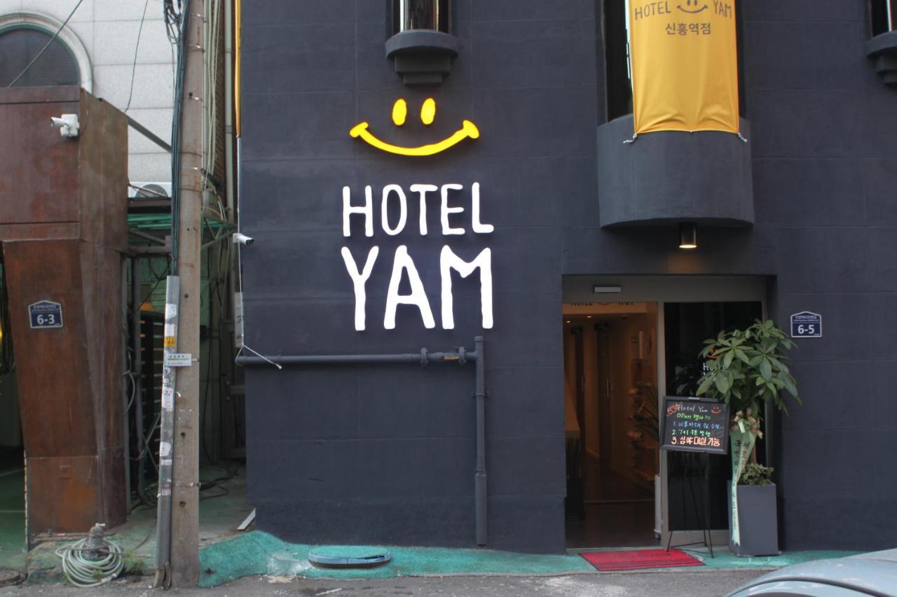 Hotel Yam Sinheung Station Seongnam Exterior photo